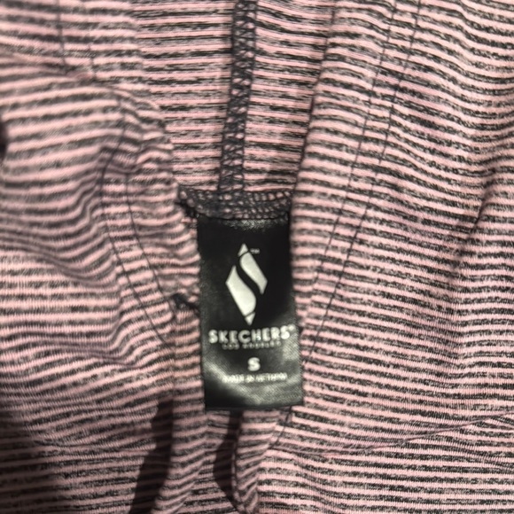 Skechers Pink Long Sleeve Hoodie Sweatshirt - Picture 2 of 8